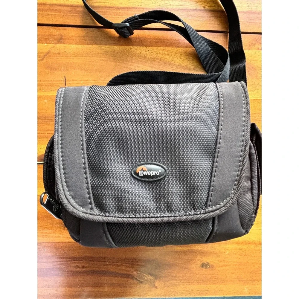 Lowepro edit 110